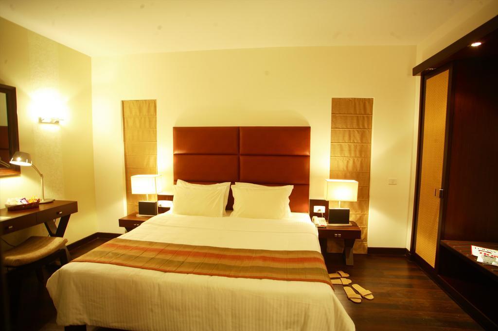Hotel Metropole Calcutta Exterior foto