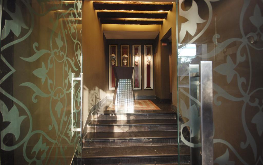 Hotel Metropole Calcutta Exterior foto